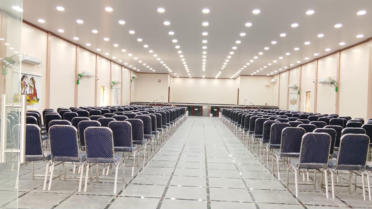 A Premium Banquet Hall in East Godavari venue view at Surabhi SJN Convention Hall